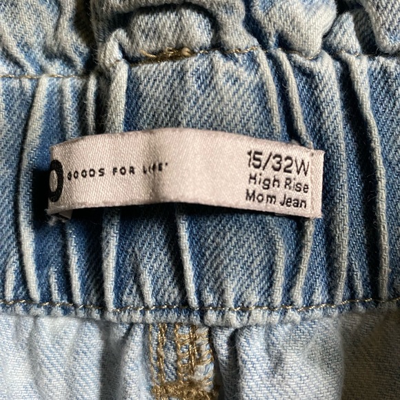 SO Acid Wash High Rise Mom Jean Size 15/32w - Picture 7 of 11